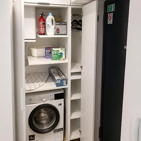Urban Pupa Apartman *